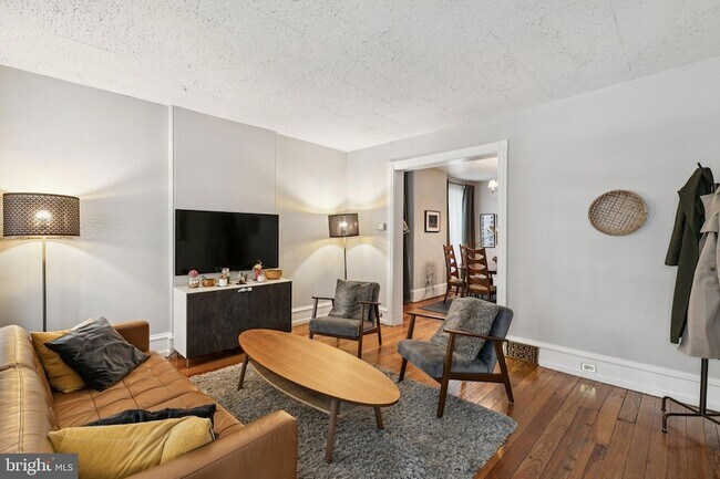 Foto del edificio - 4353 Freeland Ave