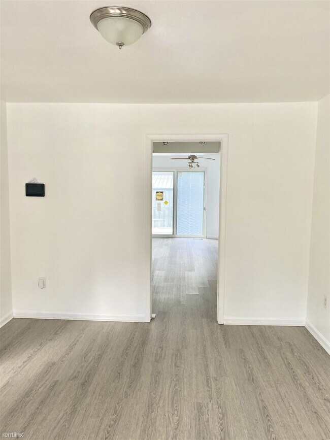 Building Photo - 3 br, 2.5 bath House - 25123 Greenbrooke Dr