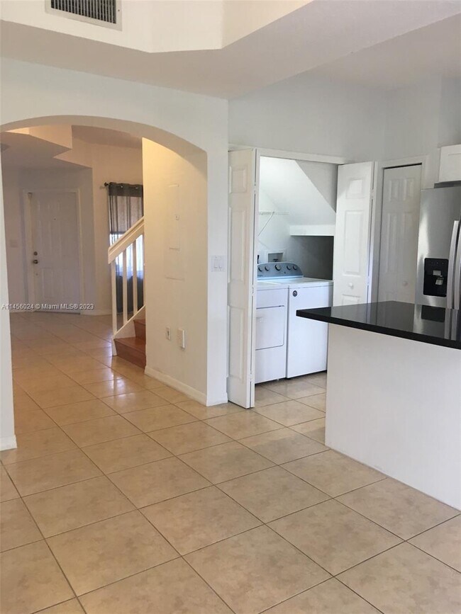 Foto del edificio - 11528 NW 60th Terrace