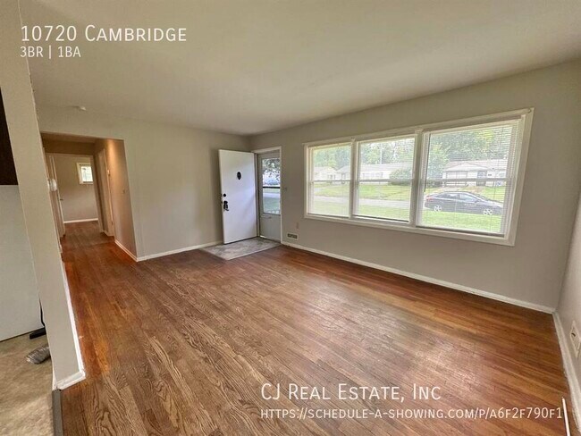 Foto del edificio - 10720 Cambridge Ave
