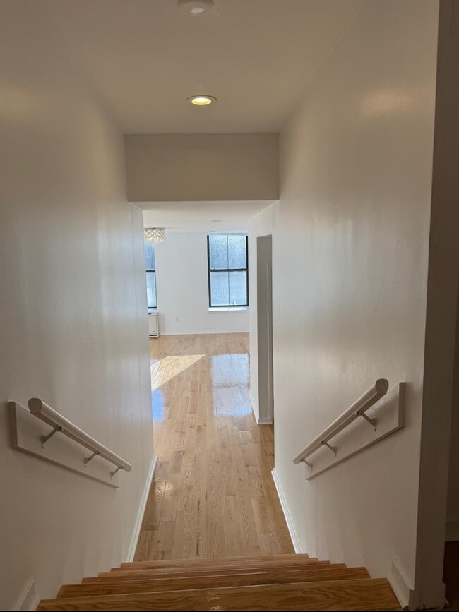 Photo - 1 Greene St Apartments