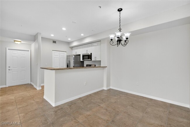 Building Photo - 13150 Bella Casa Cir