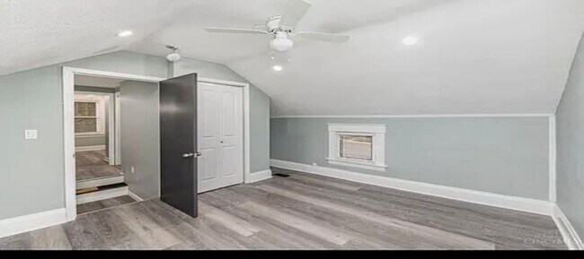 Foto del edificio - 6208 Bancroft St