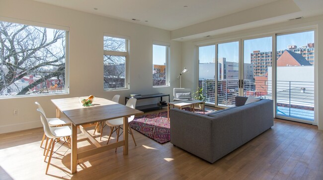Interior Photo - Bedroom + Private Bathroom // Sunny, Shaw ...