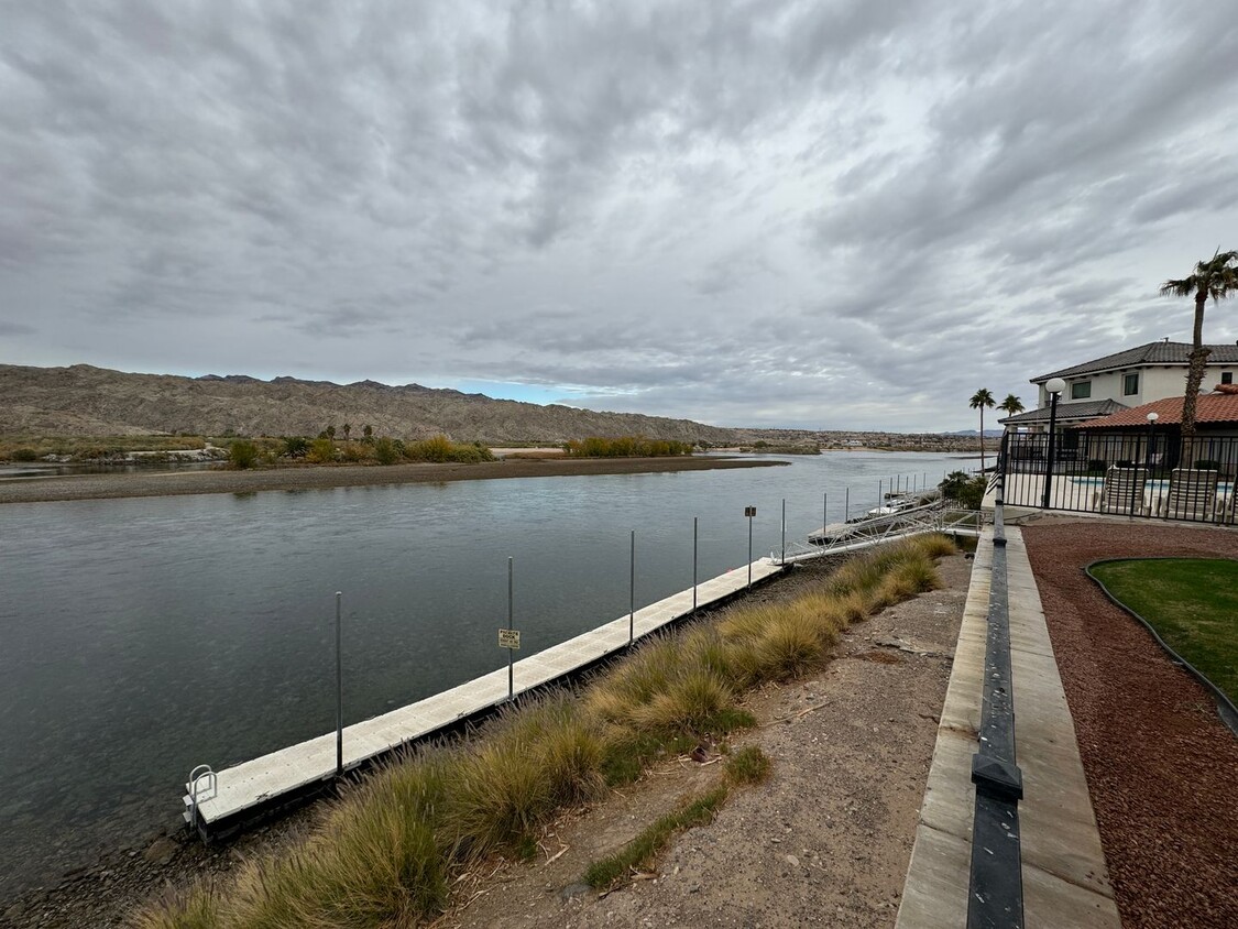 Primary Photo - 2 BR Furnished Condo on the Colorado River...