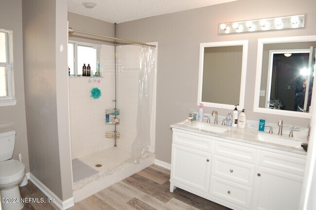 Building Photo - 3256 Fox Squirrel Dr