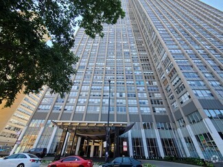 Building Photo - 655 W Irving Park Rd