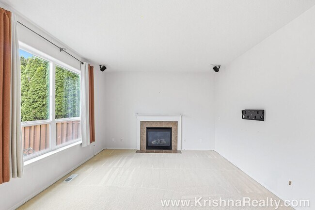 Foto del edificio - Beautiful 4 BD | 2.5 BA | Single-Family Home in Orenco Gardens | Charming Home in a Quiet Hillsbo...