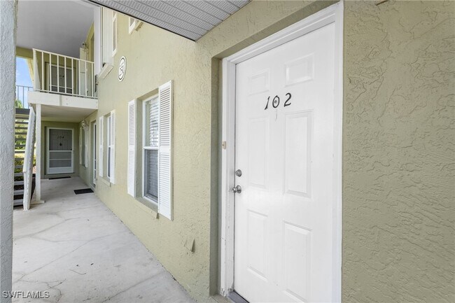 Foto del edificio - 251 Quail Forest Blvd