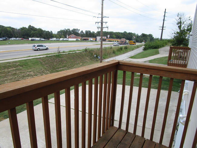 Building Photo - 2413 Northampton Dr