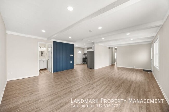 Building Photo - 645 Fenton Ave