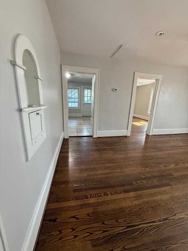 Foto del edificio - 315 Hillcrest Dr