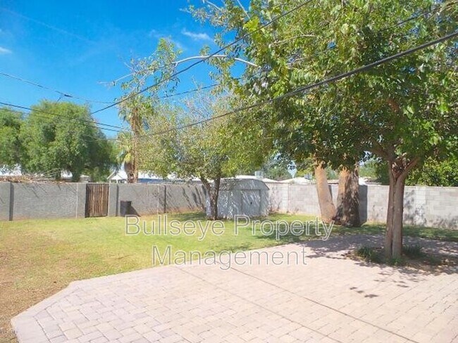 Foto del edificio - 4204 N 20th St