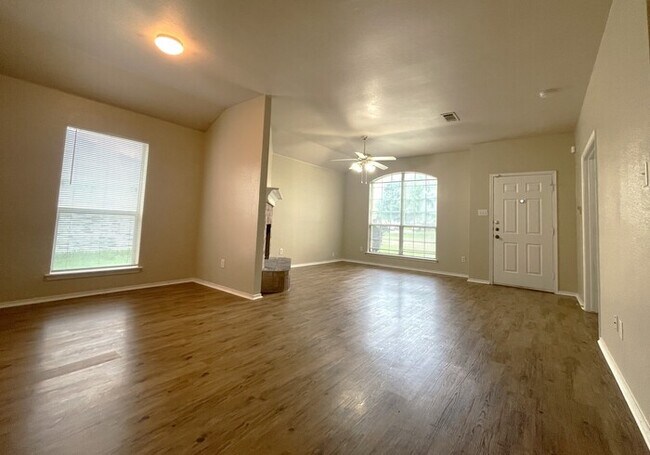 Building Photo - Beautifully Designed Home – Available for ...