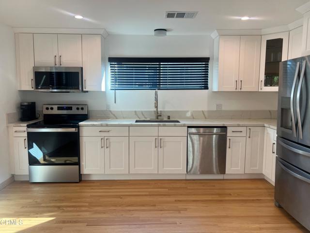 Foto del edificio - 1807 Meadowbrook Rd