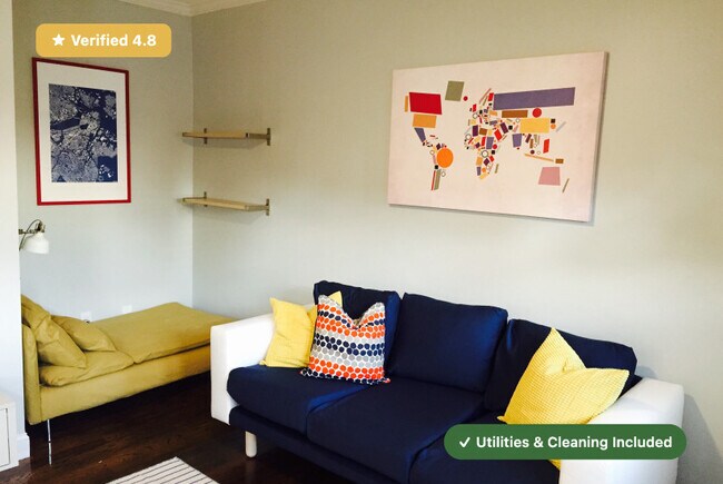 Foto del edificio - Furnished Private Bedroom in East Boston