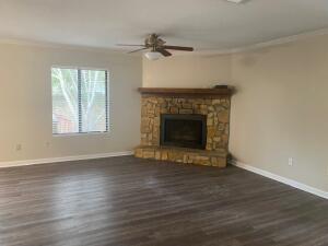 Building Photo - 439 Forest Hills Dr