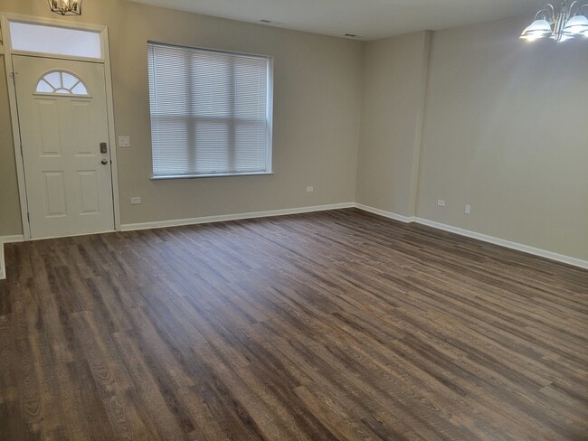 Foto del edificio - 817 S Kedzie Ave