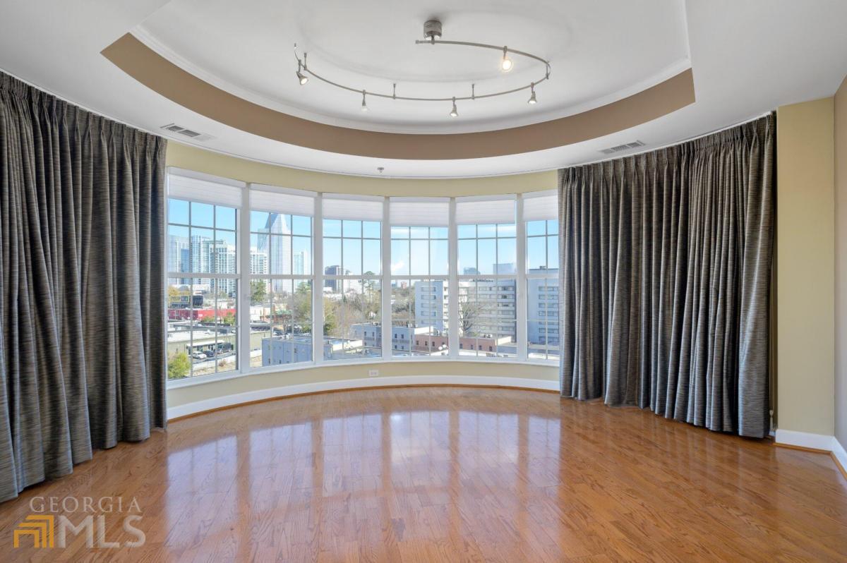 325 East Paces Ferry Rd NE Unit 902, Atlanta, GA 30305 Condo for Rent