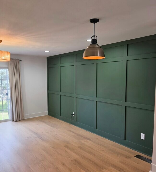 Foto del edificio - 221 Malloy Ln