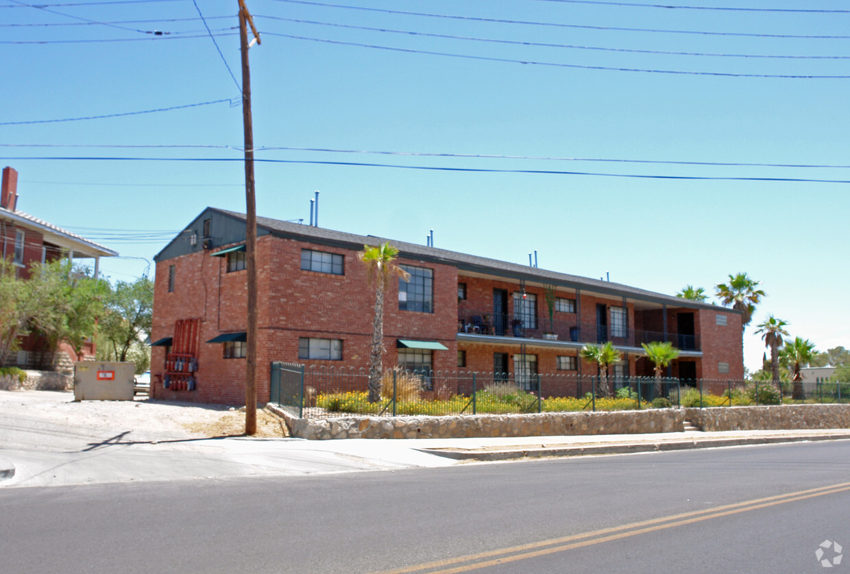 Building Photo - Marcus Apartments
