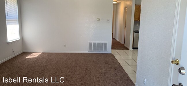 Building Photo - 3 br, 2 bath House - 5202 Daybreak Drive