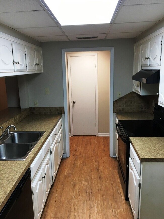 Foto del edificio - 3 Bedroom 2-1/2 Bath in McGregor