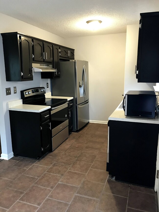 Kitchen 1 - 2612 Reese Lake Cir