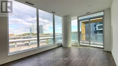 Building Photo - 5 Buttermill Ave.