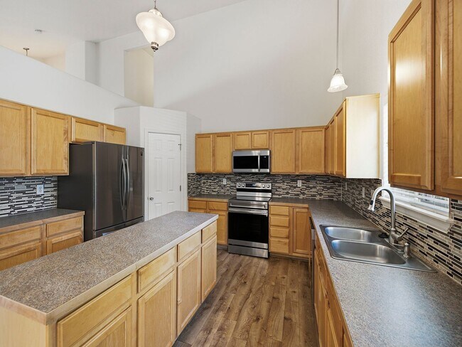 Foto del edificio - 2039 Sandhill Crane Cir