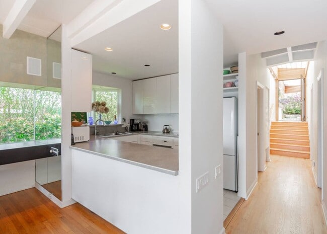 Foto del edificio - 38 Oceanview Dr