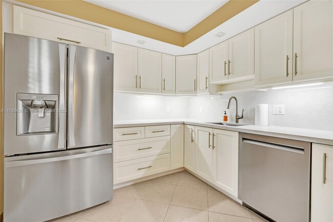 Building Photo - 933 Cypress Grove Dr