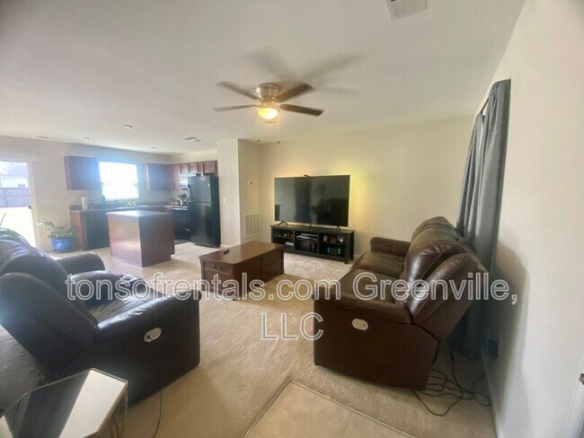 Photo - 4 Tattershall Rd House