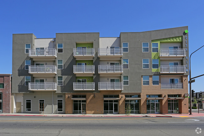 Foto del edificio - City View @ Van Ness