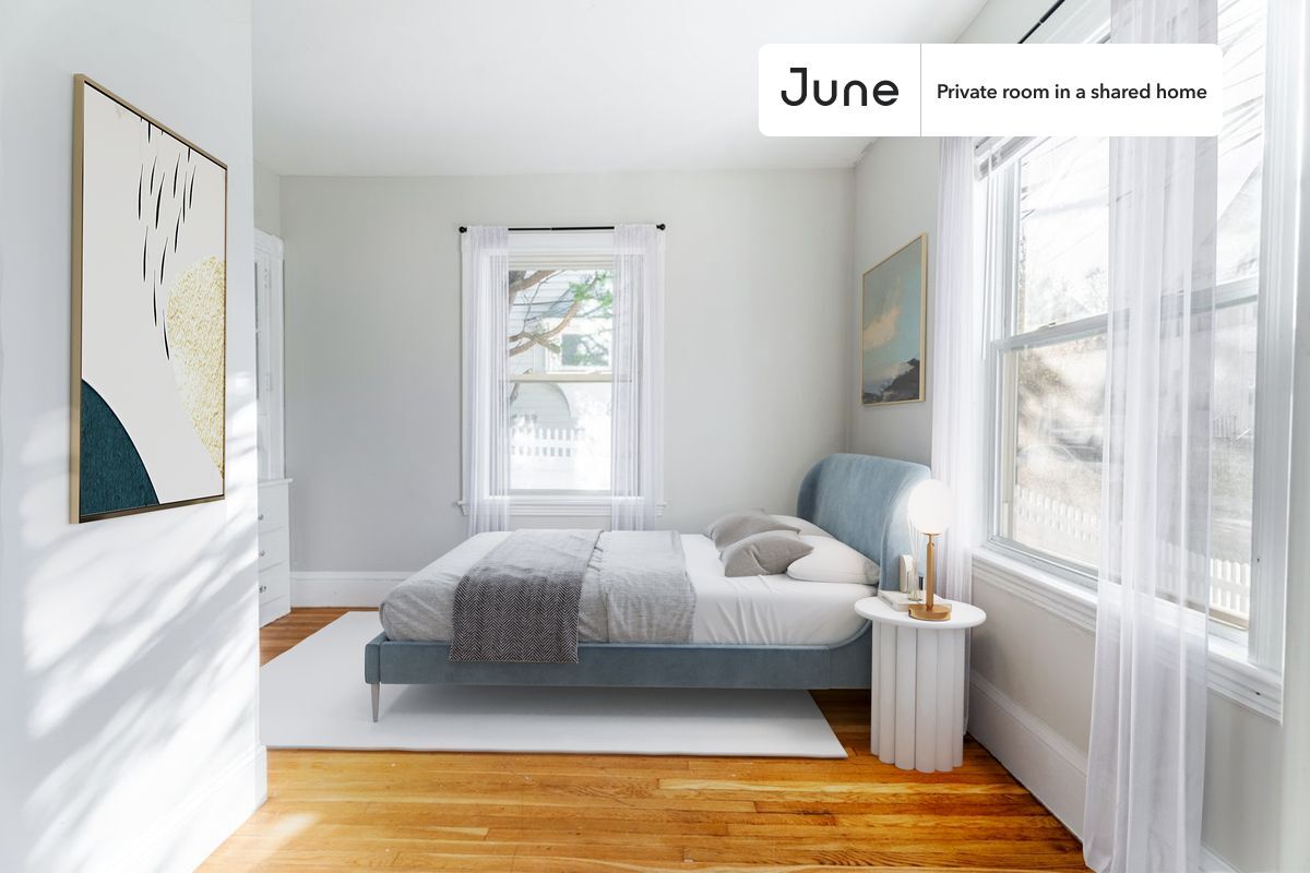 Primary Photo - Private bedroom in 3 bed/1 bath Home
