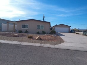 Building Photo - 3023 Lera Ln