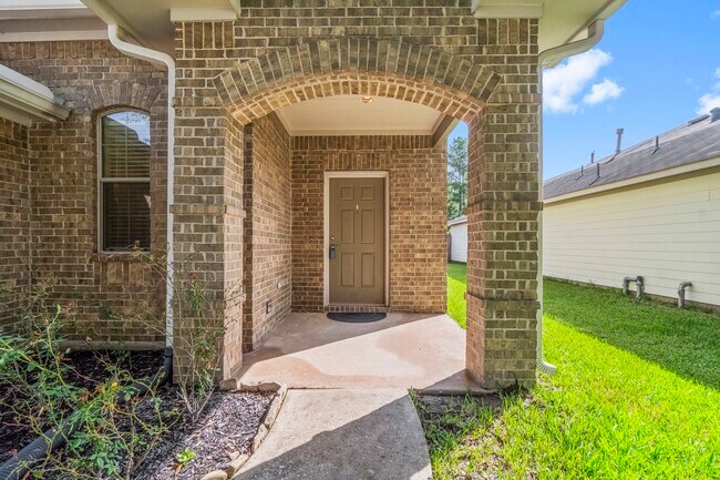 Foto del edificio - 21522 Daylily Hills Dr