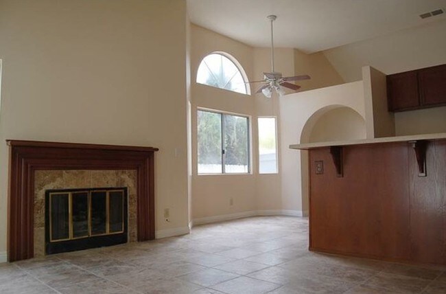 Foto del edificio - 567 Le Harve Ave