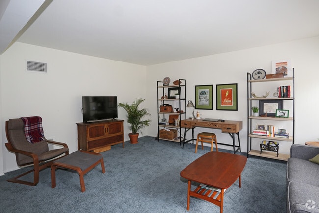 Carriage House Apartments Apartments Ithaca, NY