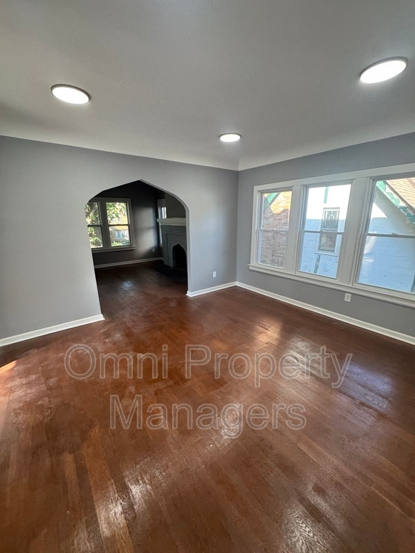 Foto del edificio - 3626 Courville St