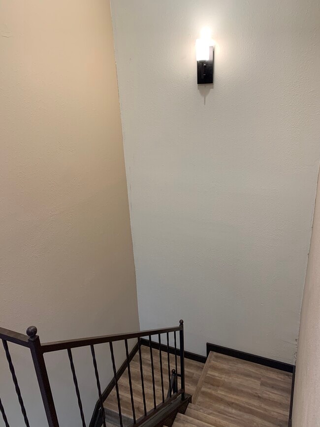 Stairs -Down - 1125 Custer Ave