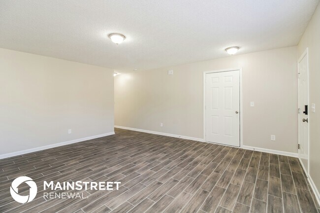 Building Photo - 3702 Marksbury Dr