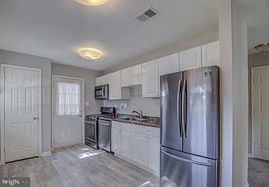 Building Photo - 7915 Manassas Dr