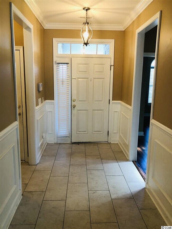 Building Photo - 112 Fox Den Dr