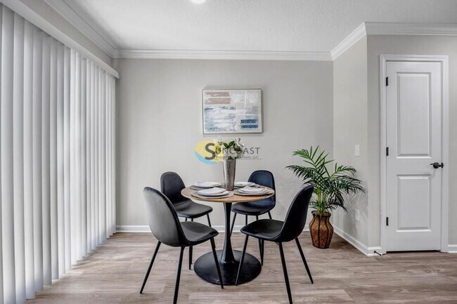 Foto del edificio - 1522 Yelford Cir