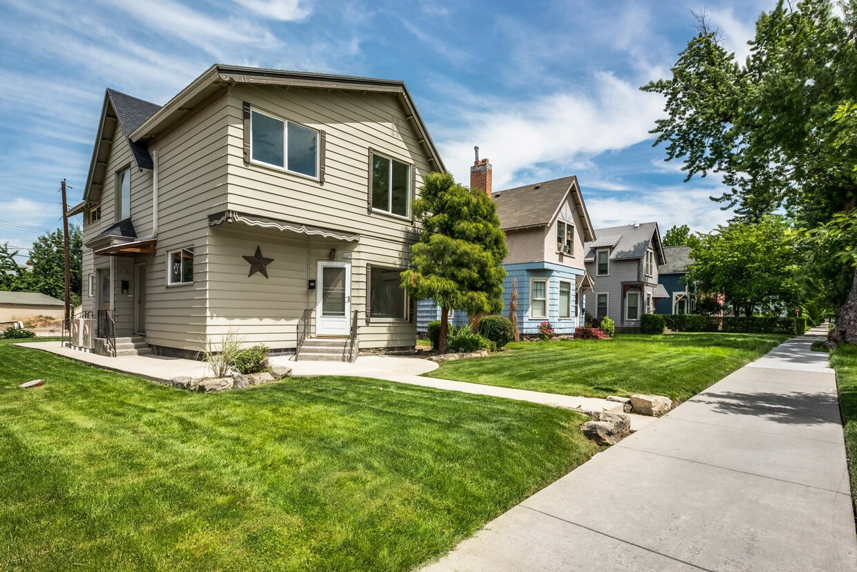 1122 W Fort St Unit 1122 1/2, Boise, ID 83702 Room for Rent in Boise