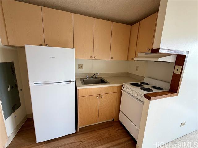 Building Photo - 2888 Ala Ilima St