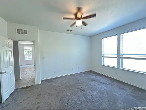 Building Photo - 14223 Laurel Br