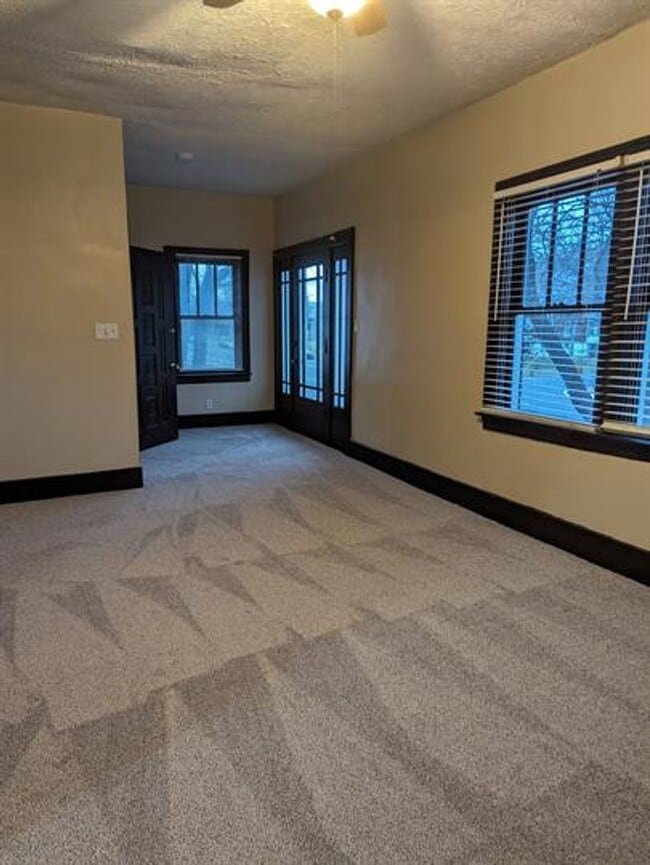 Foto del edificio - 3907 Northwestern Pkwy