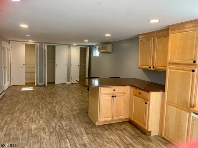 Building Photo - 138 Meriline Ave